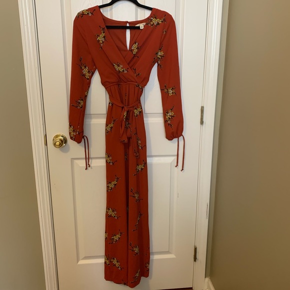 NWOT Orange Floral Jumper - Picture 2 of 5